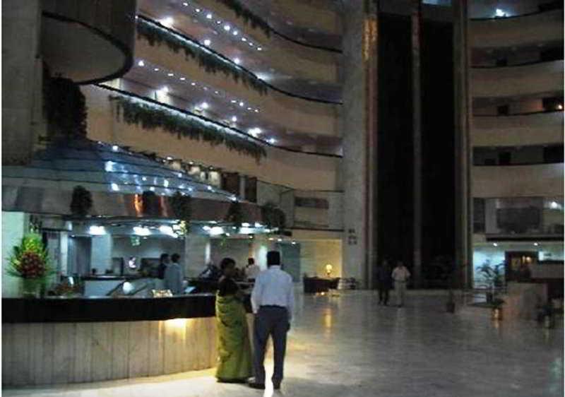 Centaur Hotel New Delhi Exterior photo